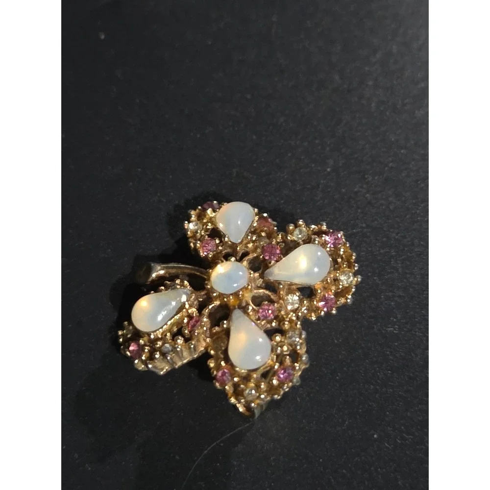 Unbranded Clover Brooch Gold Faux‎ Opal Pink Rhinestone Lucky Vintage Pin
